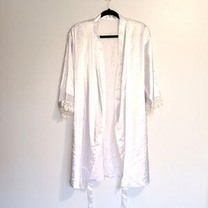 White satin robe bridal lace